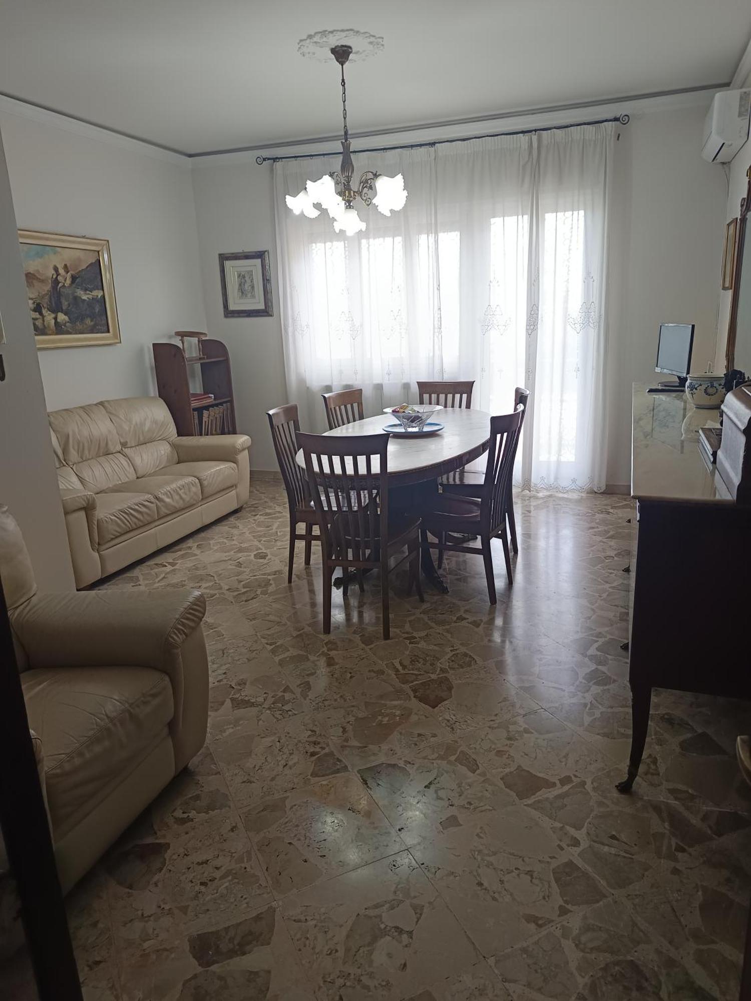 New Dawn Apartment, Appartamento Turistico, Casa Per Vacanza, Tre Camere Indipendenti Catania Luaran gambar
